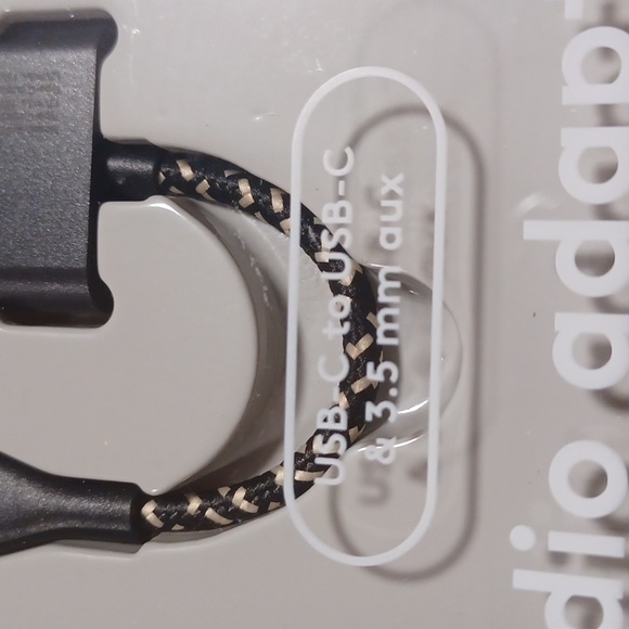 Heyday  Audio Adapter - Picture 2 of 4